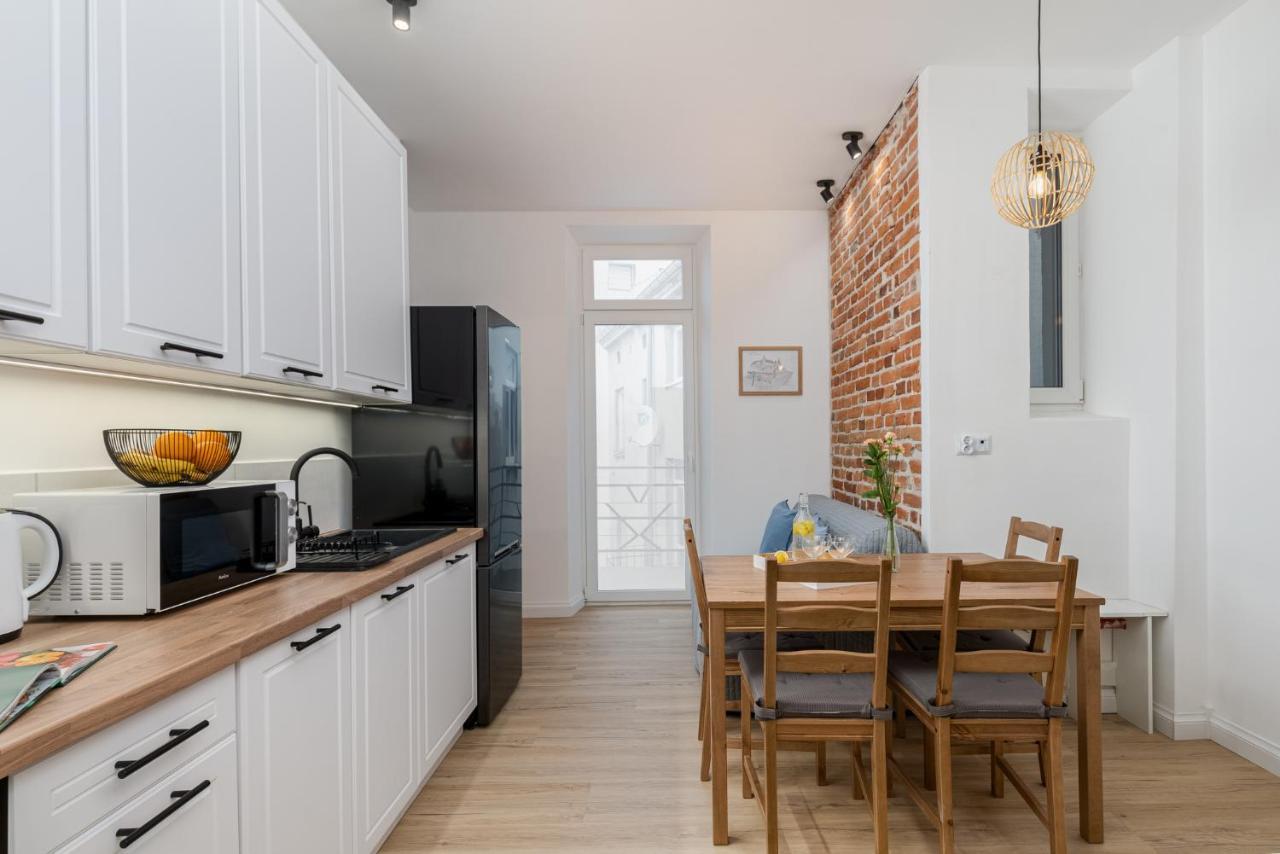 Апартаменты Charming Aparments In Perfect Location Краков Экстерьер фото
